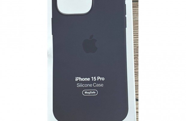 Apple logs iphone 15 Pro szilikon tok fekete magsafe