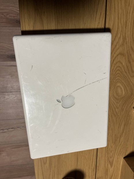 Apple macbook laptop szmtgp 