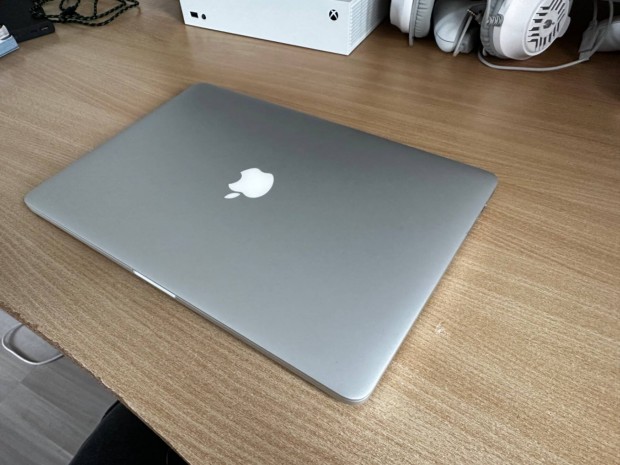Apple macbook pro 2015 15 + tok