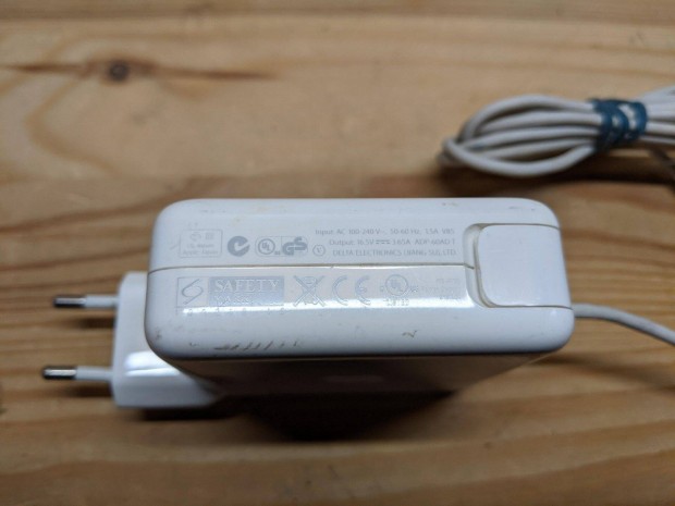 Apple tlt Magsafe 60W