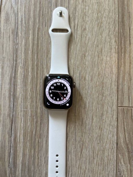 Apple watch 7 stainless steel gold