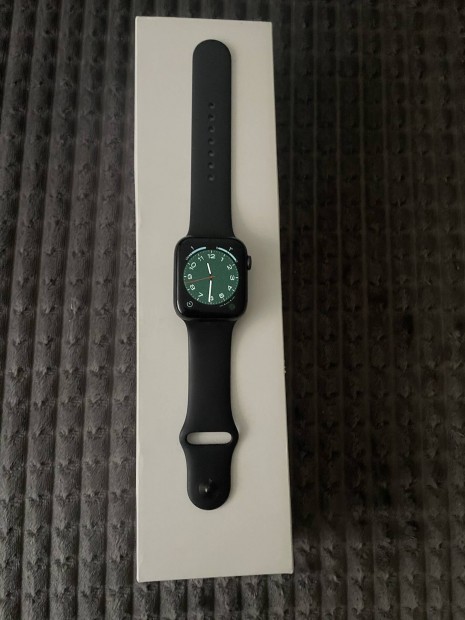 Apple watch S5 cellular elad