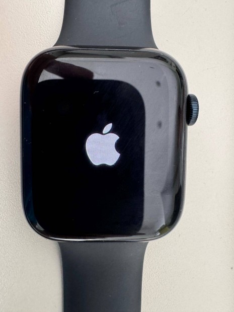 Apple watch fekete series 7 (45mm) elad