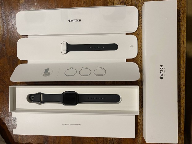 Apple watch series 3 38mm space gray