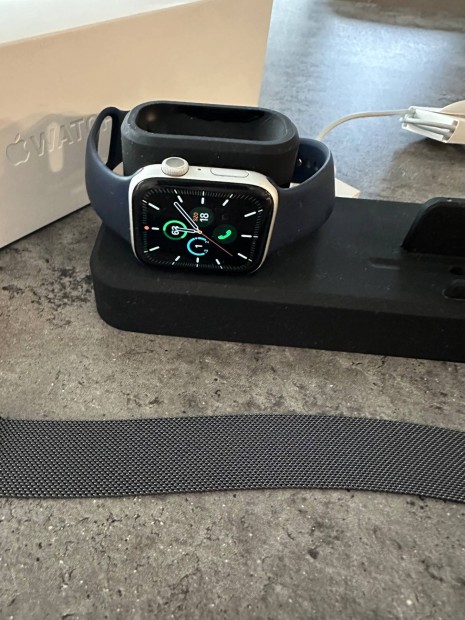 Apple watch series 5 44 mm