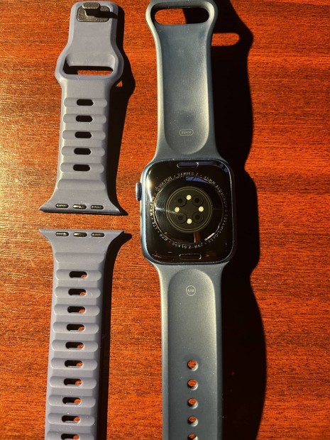 Apple watch series 7; 45mm 2022