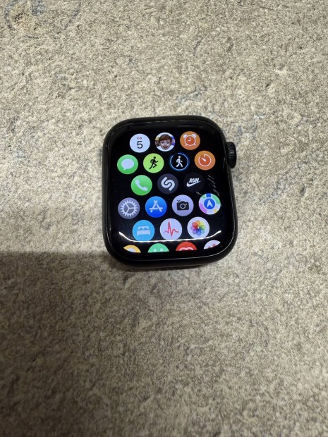 Apple watch series 8 41mm GPS+Cellular