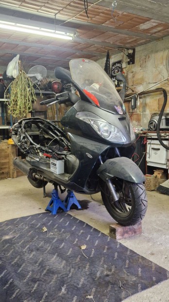 Aprilia Atlantic 200