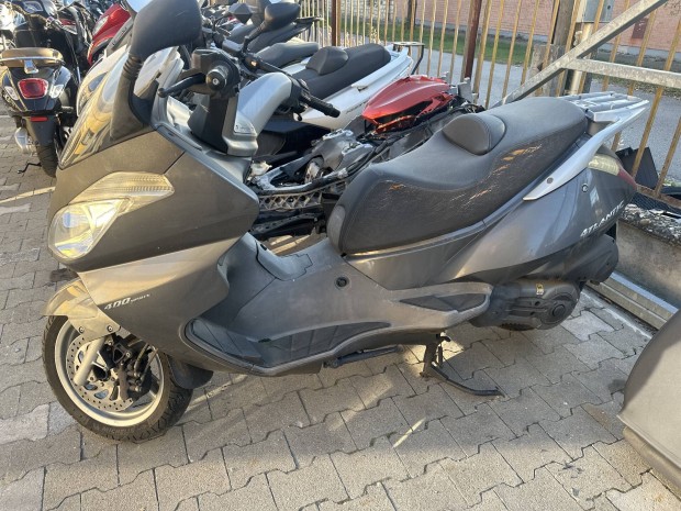 Aprilia Atlantic 