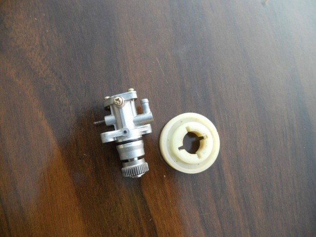 Aprilia Gulliver 50 Olajpumpa 02242