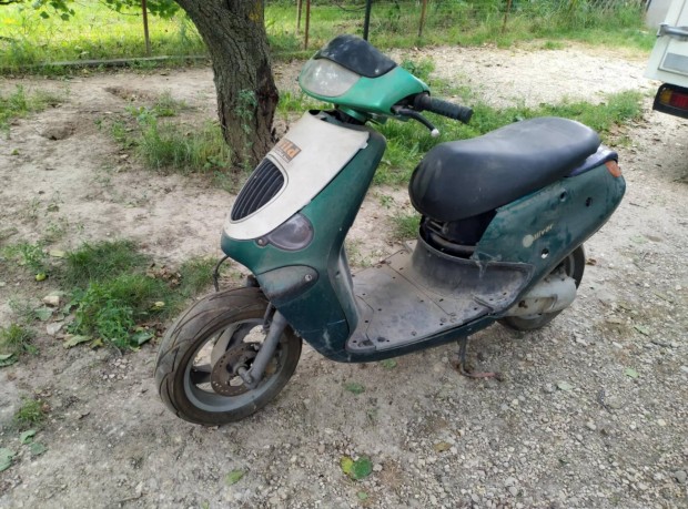 Aprilia Gulliver alkatrszek alkatrsz 