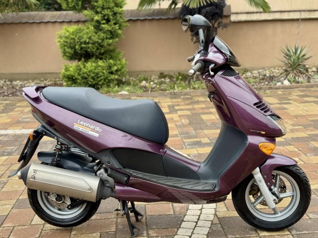 Aprilia Leonardo 125 Újszerű
