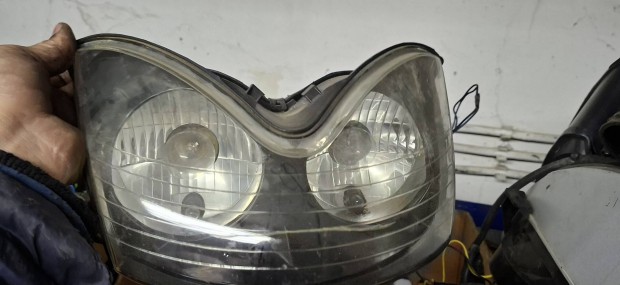 Aprilia Leonard� l�mpa