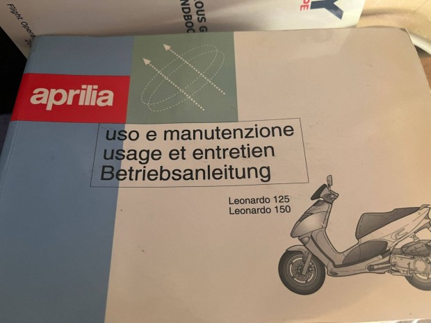 Aprilia Leonardo motor robog moped 125 150 250 hromnyelv hasznlati