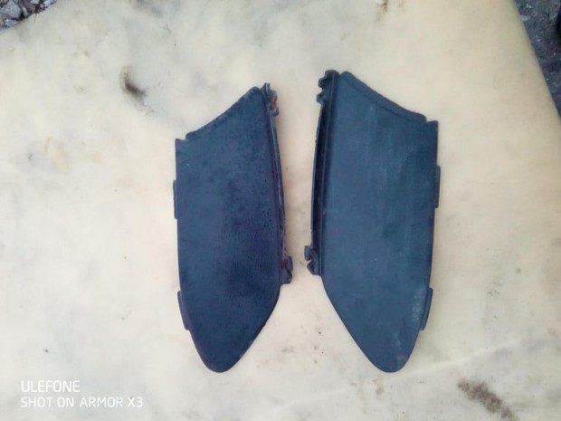 Aprilia Leonardo szerelő nyílás