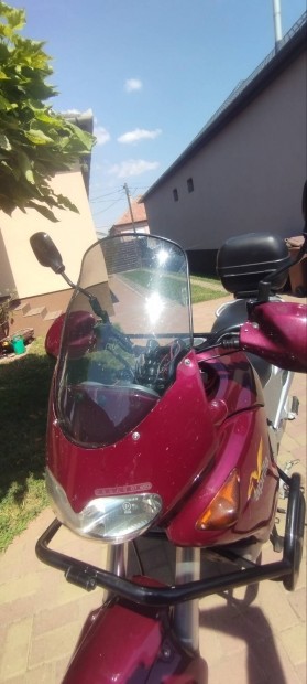 Aprilia Pegaso 650 bontott alkatrszek 