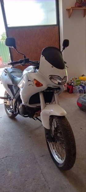 Aprilia Pegaso 650 bontott alkatrszek 