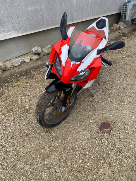 Aprilia RS 50 alkatrsz egyben