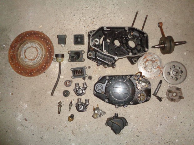 Aprilia RV 50 blokk alkatr�sz