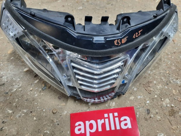Aprilia Rs4 50 elsőlámpa eladó.