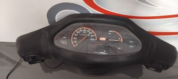 Aprilia SR 50 1994 Kilóméteróra és burkolat