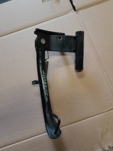 Aprilia SR Factory oldaltmasz Miskolc