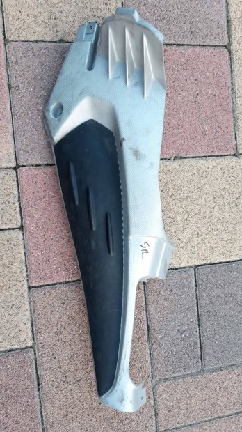 Aprilia SR Kr jobb gerincidom