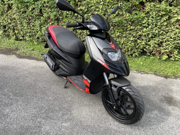 Aprilia SR Motard 9eKm fix 450eFt