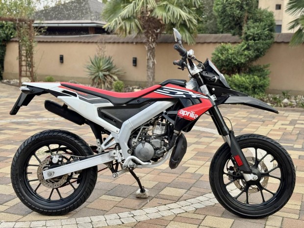 Aprilia SX 50 Factory