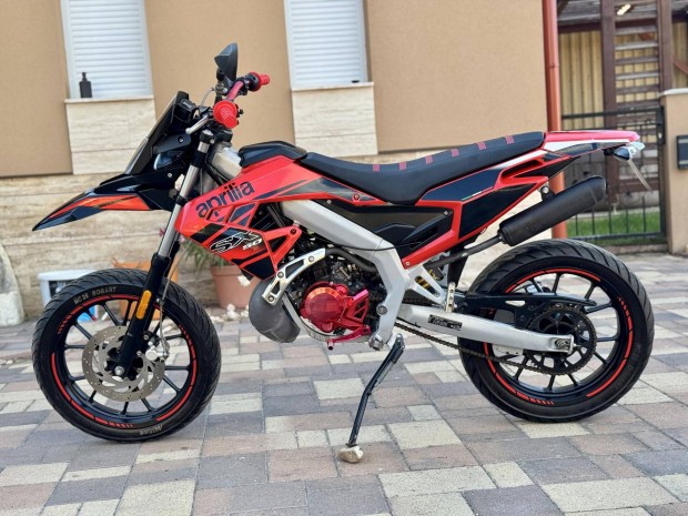 Aprilia SX 50 Supermoto 2020 12