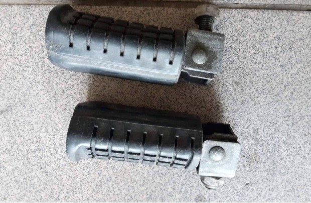 Aprilia Scarabeo 100 4t utasl�btart�