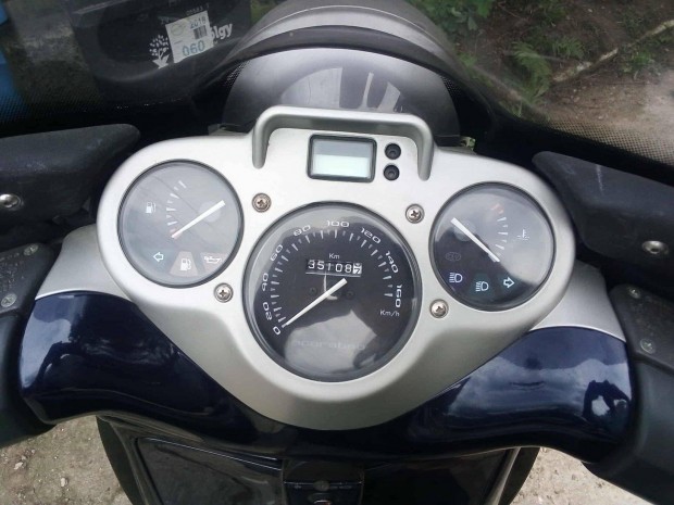 Aprilia Scarabeo 125 alkatrésznek