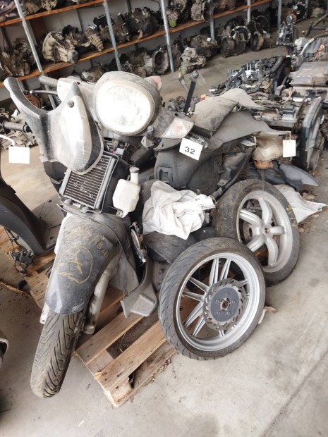 Aprilia Scarabeo 200 bontsra 