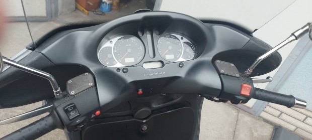 Aprilia Scarabeo 500