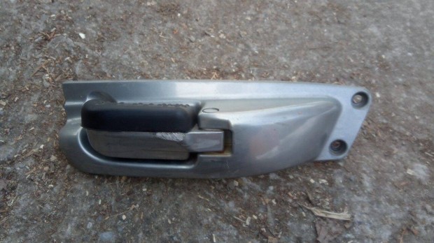 Aprilia Scarabeo 500 light utaslábtartó jobb
