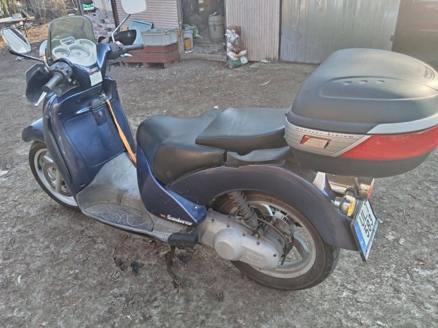 Aprilia Scarabeo elad�