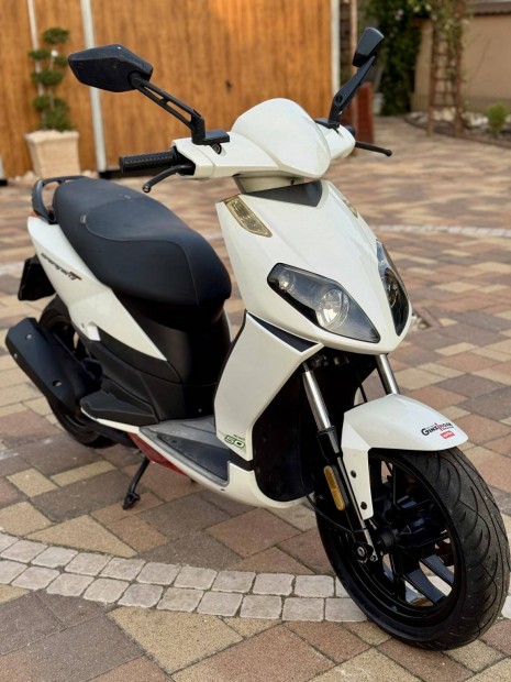 Aprilia Sport City ONE 2T
