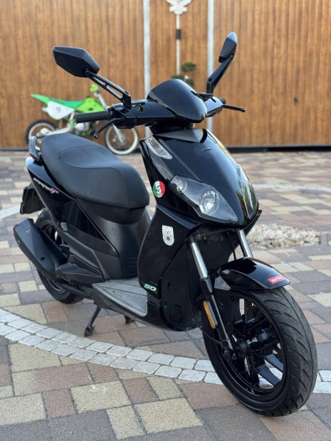 Aprilia Sport City ONE 2T