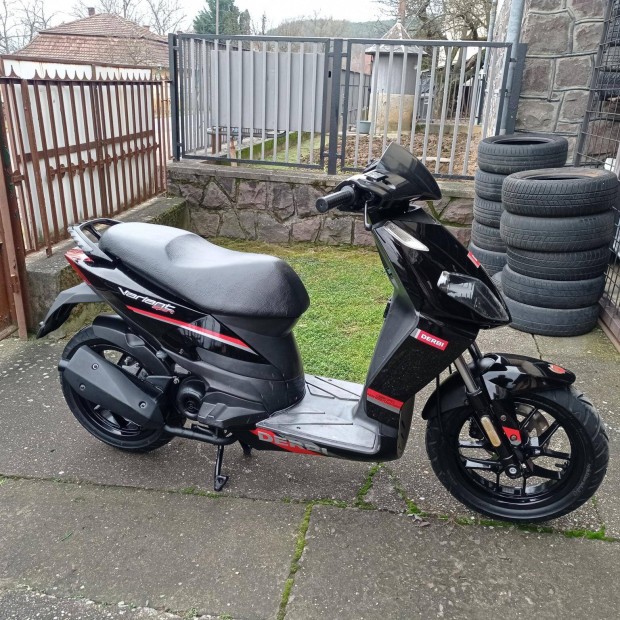 Aprilia Sport City ONE 50 2T / Derbi Variant 20...