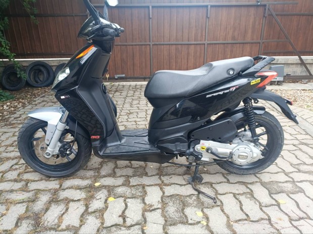 Aprilia Sport City One 4T robog hu