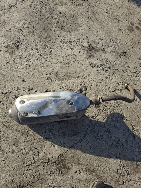 Aprilia Sportcity 125 kipufog�