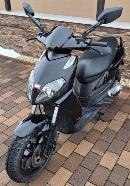 Aprilia Sportcity 50 Megk�m�lt