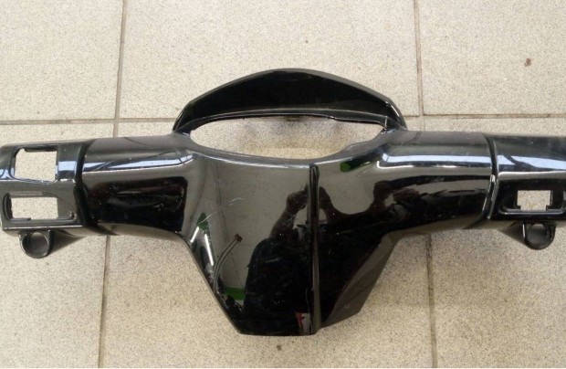 Aprilia Sportcity 50 One fejidom belső sérült