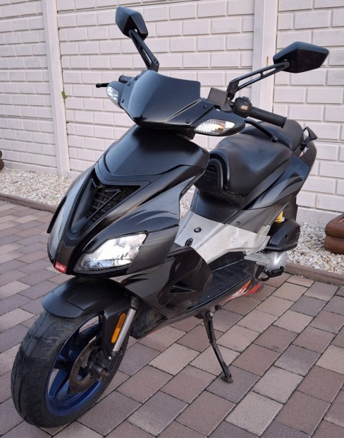 Aprilia Sr 50 Factory Megkmlt 