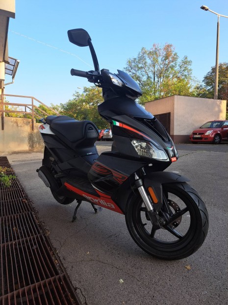 Aprilia Sr 50 robog