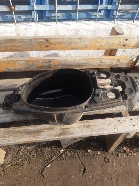 Aprilia Sr kr lmps modell sisak tart