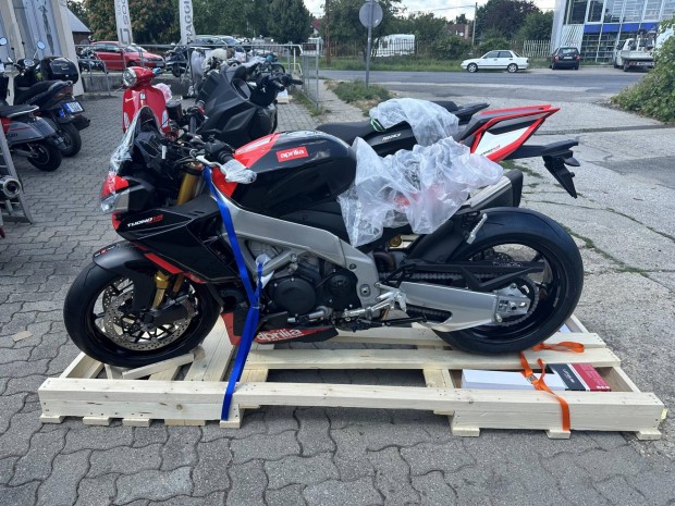 Aprilia Tuono V4 Factory SE-09 SBK/Kszletrl A...