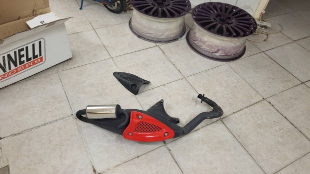 Aprilia  sr50 Factory kipufog