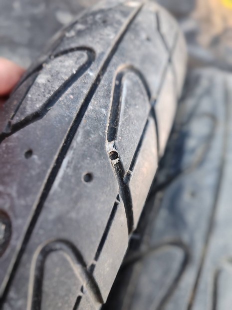 Aprilia amico kerekek 