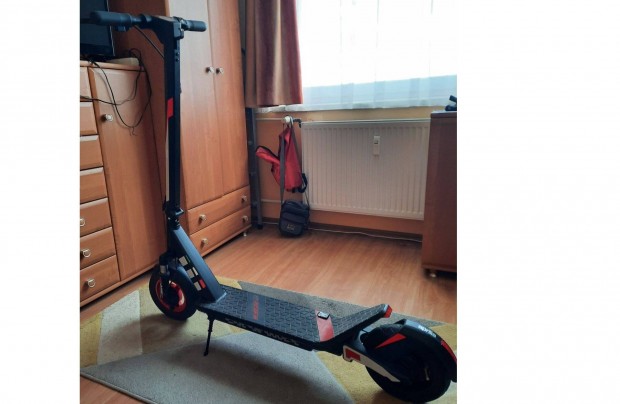 Aprilia eSR2 elektromos roller